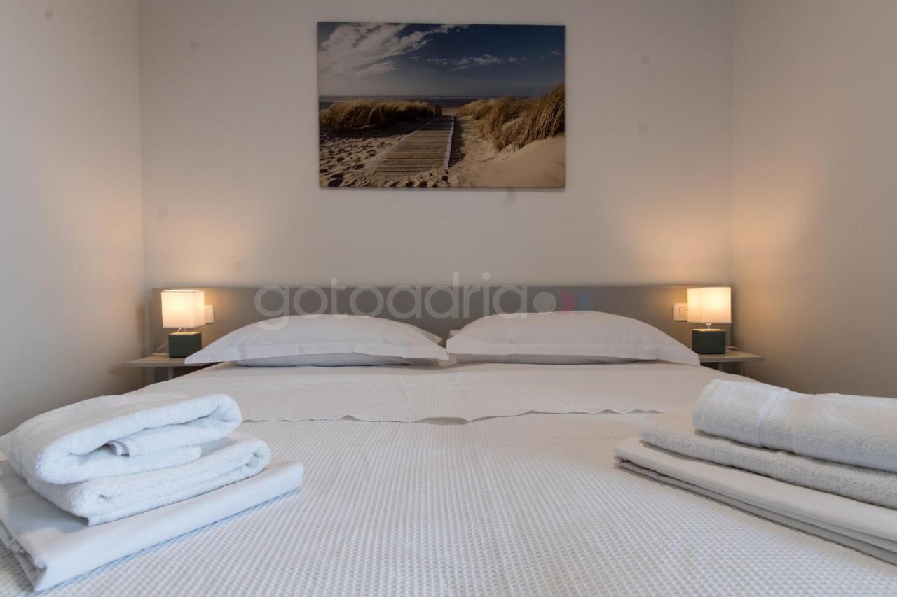 Sea View Apartment Leana Makarska Bagian luar foto
